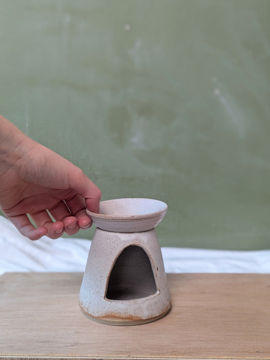 Oil Burner in speckled white